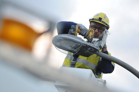 LED streetlighting change to deliver $3.2m saving LED streetlighting change to deliver $3.2m saving