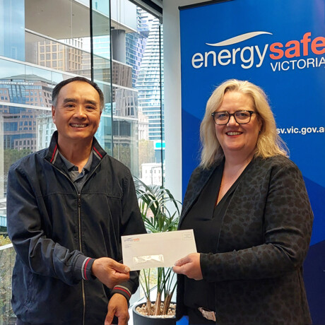 Vic safety body celebrates first electrician to complete new mandatory training