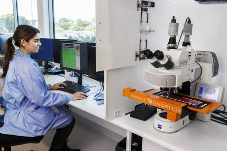UQ, SNP speed up pathology workflows UQ, SNP speed up pathology workflows