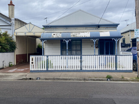 Geelong homeowners helped to go electric