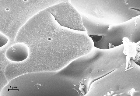 Researchers develop self-healing, biodegradable plastic Researchers develop self-healing, biodegradable plastic