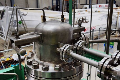 Hazer Process commercial demonstration plant on schedule