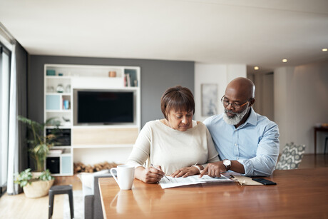 Cognition and financial decision-making &mdash; what role does gender play?