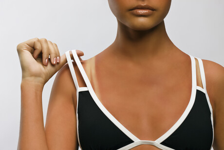 Why do tans appear only after we've left the beach? Why do tans appear only after we've left the beach?