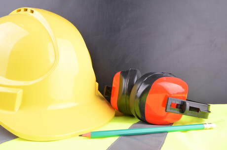 Transitioning from tradie to teacher Transitioning from tradie to teacher