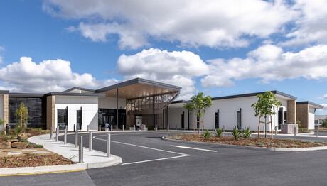 Three South East Qld satellite hospitals commence services