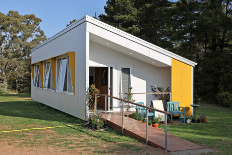 Transportable care villa for people with dementia, carers Transportable care villa for people with dementia, carers