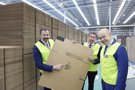 Visy opens box factory in Qld