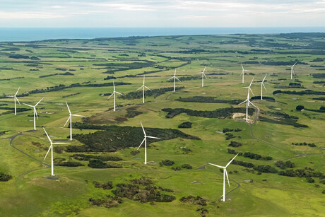 Rio Tinto signs Australia's biggest renewable power deal