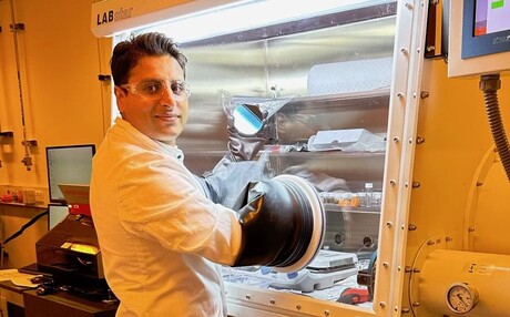 Nanothin printing of electronics hardware could slash costs Nanothin printing of electronics hardware could slash costs