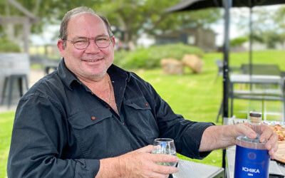 Australian grape-to-glass gin wins silver medal Australian grape-to-glass gin wins silver medal