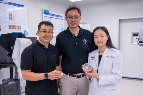 Wearable sensor measures real skin feel Wearable sensor measures real skin feel