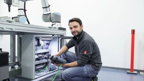 Universal Robots announces seamless integration with Siemens PLCs