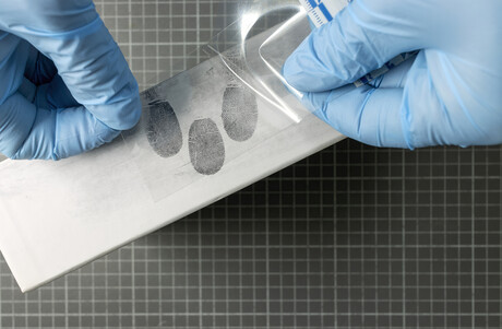 Forensic breakthrough: drugs detected on gel-lifted fingerprints