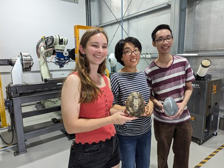 Uni students act as STEM mentors for high schools