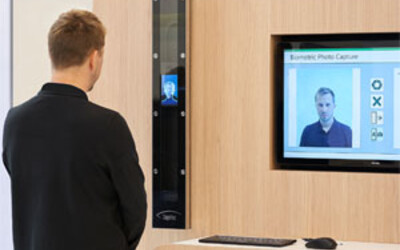 Cognitec FaceVACS-Entry three-in-one biometric photo system