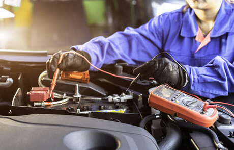 Govt expands energy apprenticeships program Govt expands energy apprenticeships program