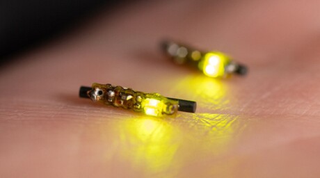 Implantable LED device uses light to treat certain cancers