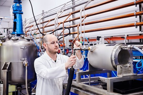 Making it here: flow chemistry technology demonstrated