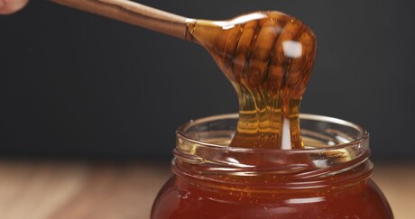 Native bee honey given the tick of approval