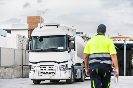 Truck drivers must be part of safety campaign: ATA