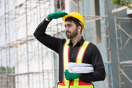 Staying safe in windy work conditions Staying safe in windy work conditions