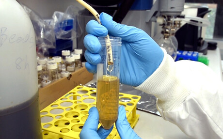 PFAS captured from water for use in rechargeable batteries PFAS captured from water for use in rechargeable batteries