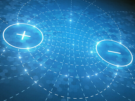 Overcoming magnetic disorder in quantum insulators