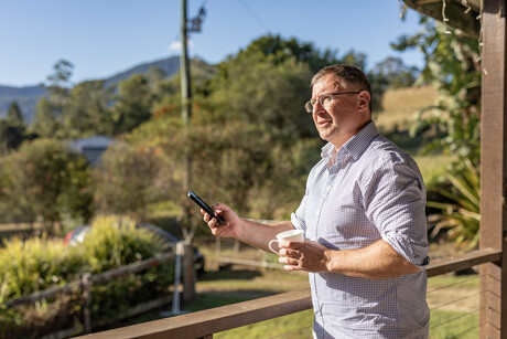 Connectivity boost for WA, but remote Australians still left behind