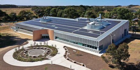 Australia&#39;s first hydrogen hub opens at Deakin Warrnambool