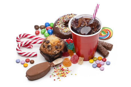 Sugary drinks raise cardiovascular disease risk, but occasional sweets don't Sugary drinks raise cardiovascular disease risk, but occasional sweets don't
