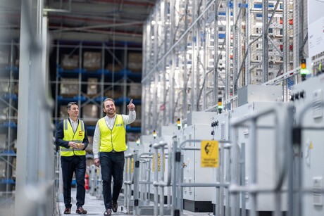 Four trends shaping warehouse automation and intralogistics in 2025