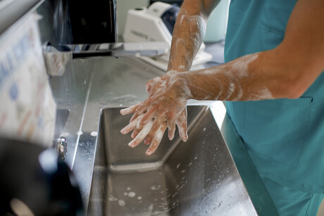 High-five for a sustainable path to better hand hygiene