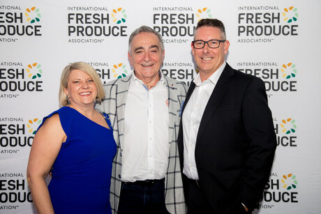 IFPA ANZ honours Michael Simonetta with award