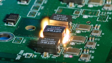 From raw material processing to recycling: new approaches in battery production