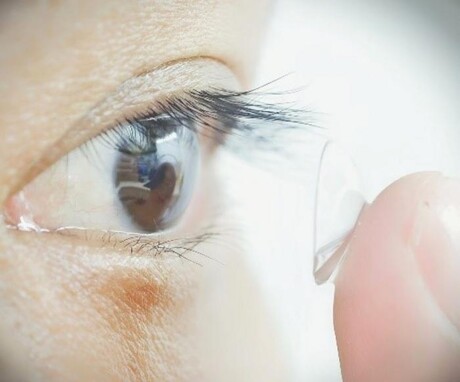 Contact lens breakthrough lets humans see infrared light
