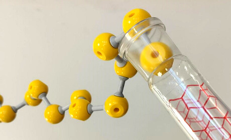 Researchers develop semiconductor with tuneable electronic properties