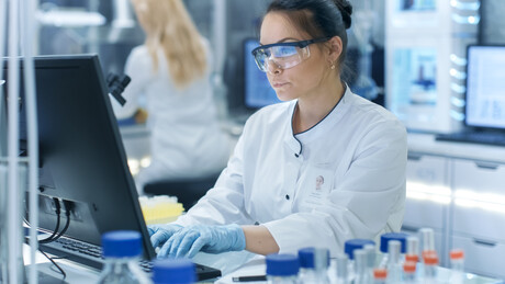 Life and LIMS: accelerating diagnosis times and drug development Life and LIMS: accelerating diagnosis times and drug development