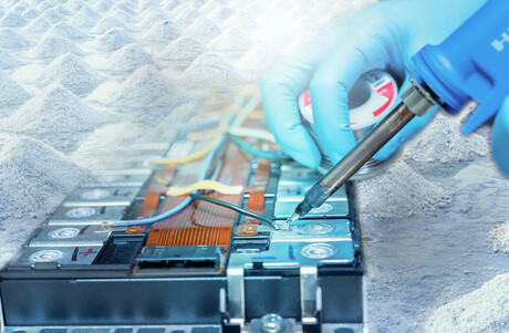 New storage mechanism for cathodes in Na-ion batteries