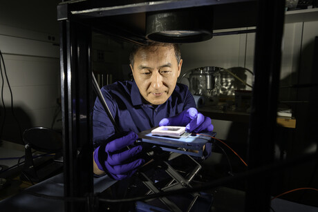 Harnessing black metal to boost solar power generation Harnessing black metal to boost solar power generation