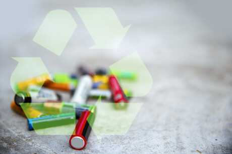 Recycling lithium batteries for a sustainable future