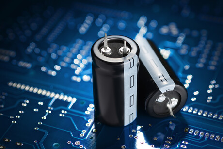 Supercapacitor tech outperforms batteries in power delivery