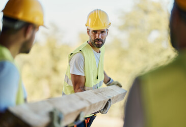 Can human–robot collaboration tackle manual handling challenges? Can human–robot collaboration tackle manual handling challenges?