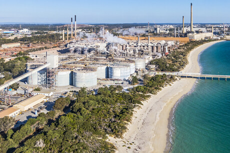 Alcoa announces closure of Kwinana refinery Alcoa announces closure of Kwinana refinery