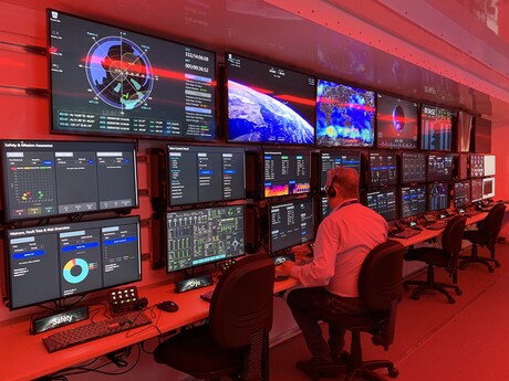 Mobile Mission Operations Centre provides space mission support