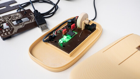 Turning waste wood into biodegradable PCBs Turning waste wood into biodegradable PCBs