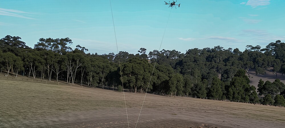 'Cooperative Lift' enables drone teams to share heavy loads