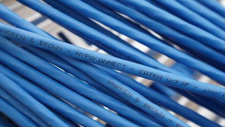 HypaConnect™ x IT Connect Project: Multi-Story Office Building Deployment