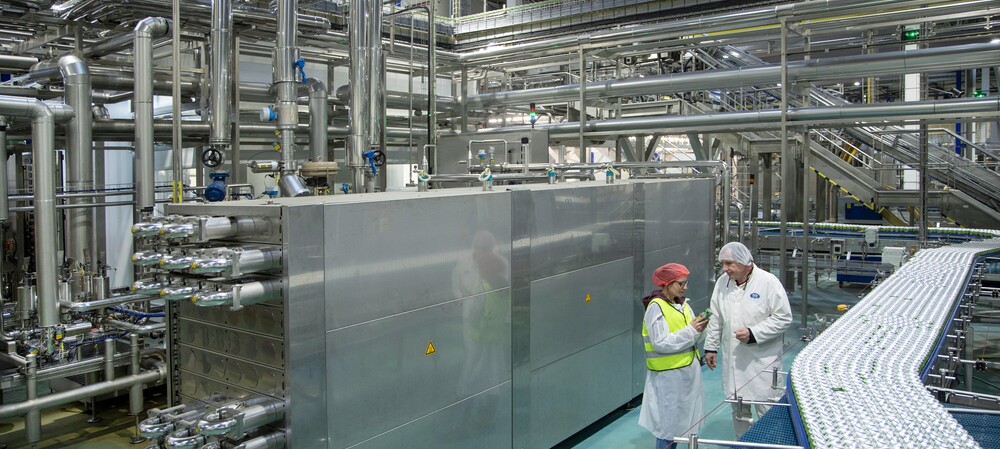 Beverage maker deploys service-based power supply model