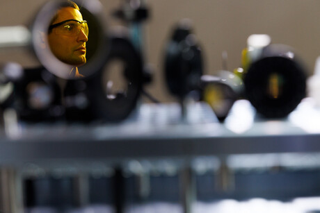 Single-photon switch advances photonic computing